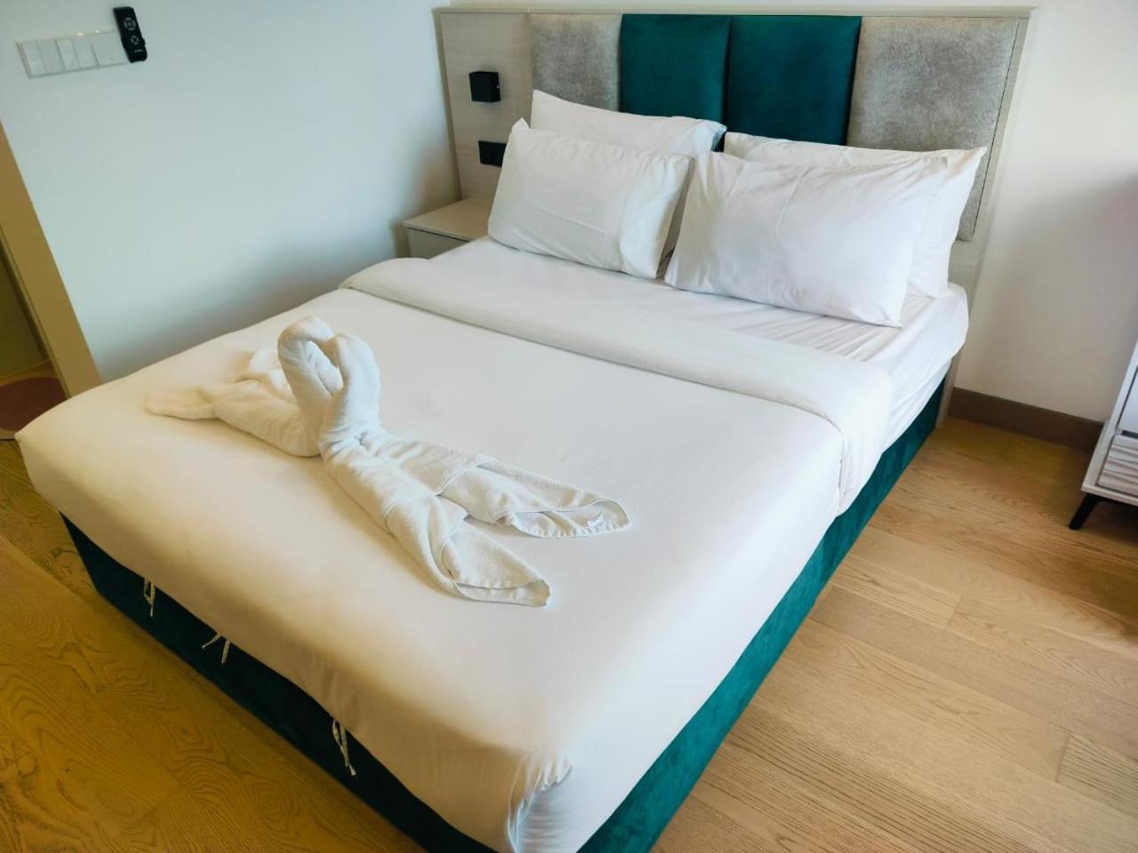 Bbcc Apartment At Lucentia 2 Kuala Lumpur Luaran gambar