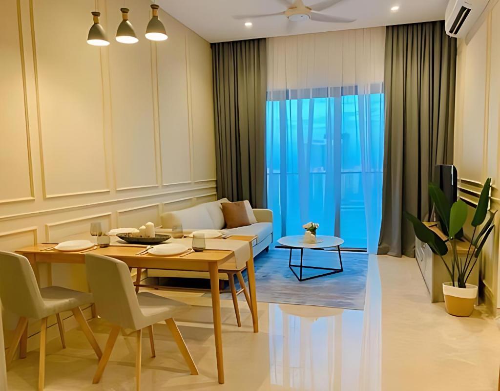 Bbcc Apartment At Lucentia 2 Kuala Lumpur Luaran gambar